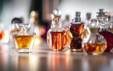 عطر زنانه معروف